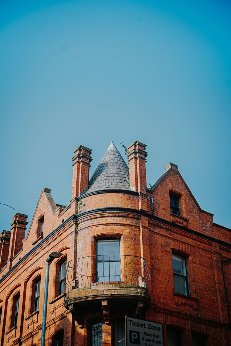 a building with a round roof